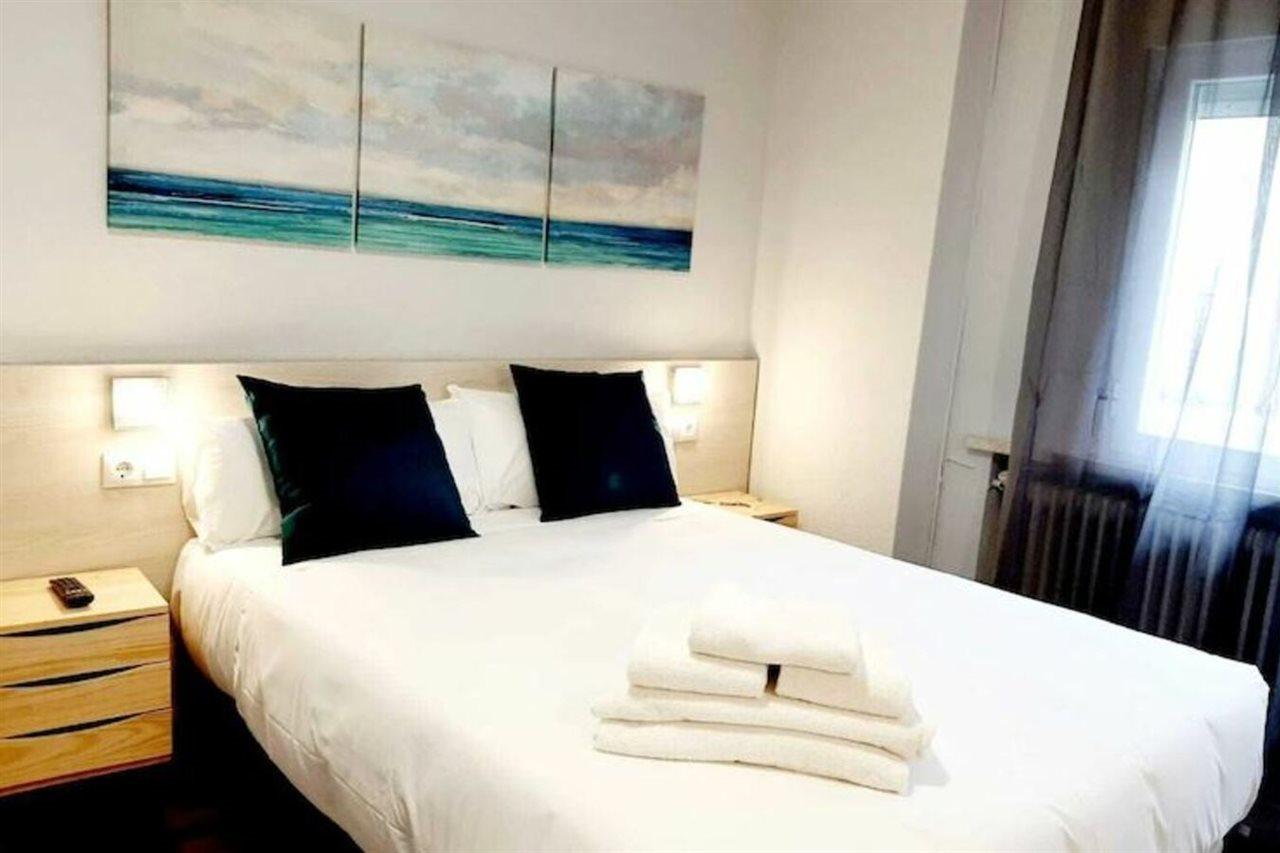 Arjori Rooms Hostal サラマンカ エクステリア 写真