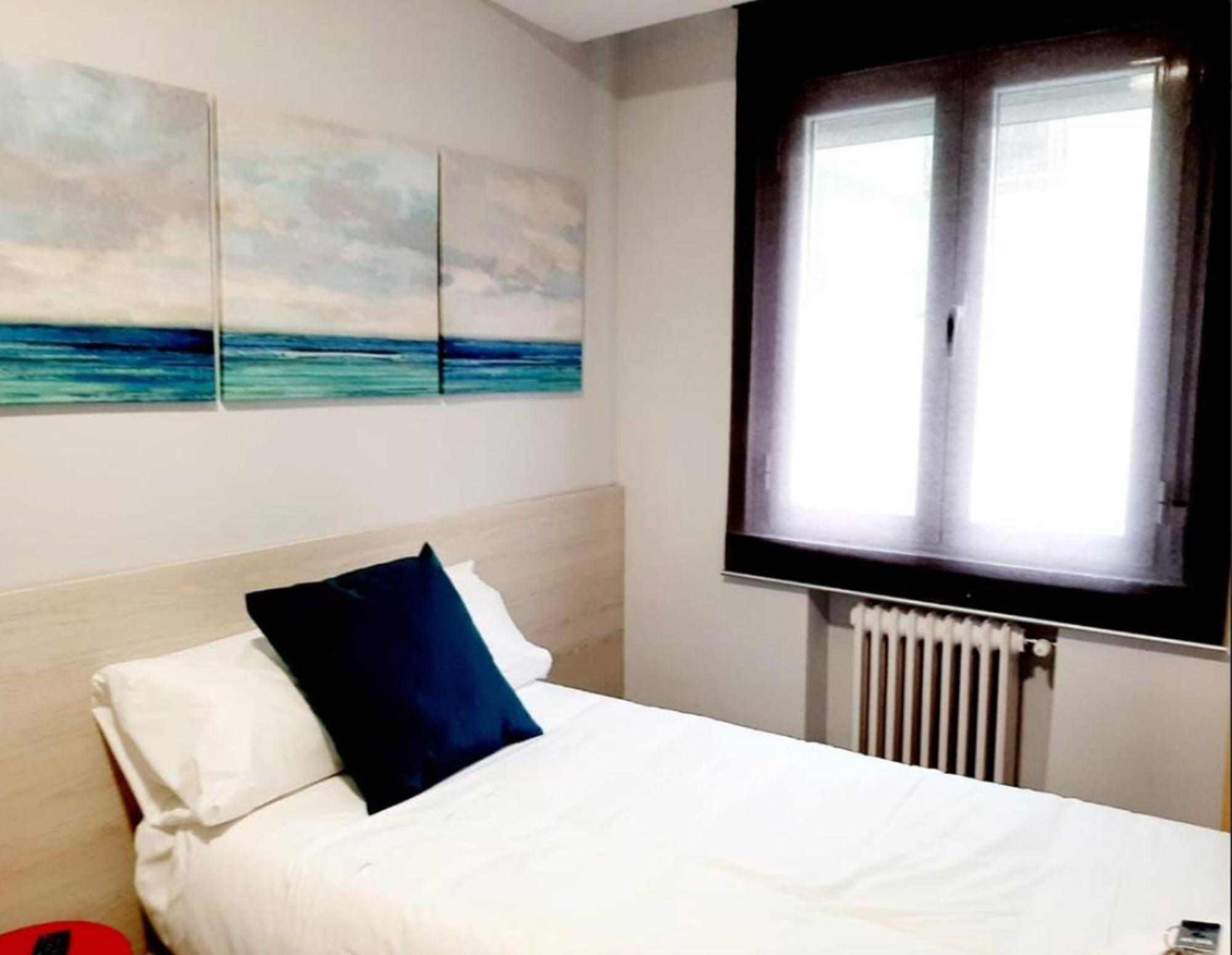 Arjori Rooms Hostal サラマンカ エクステリア 写真