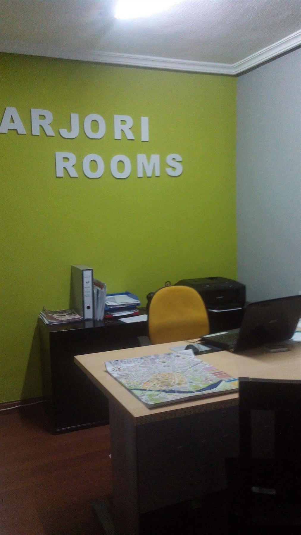 Arjori Rooms Hostal サラマンカ エクステリア 写真